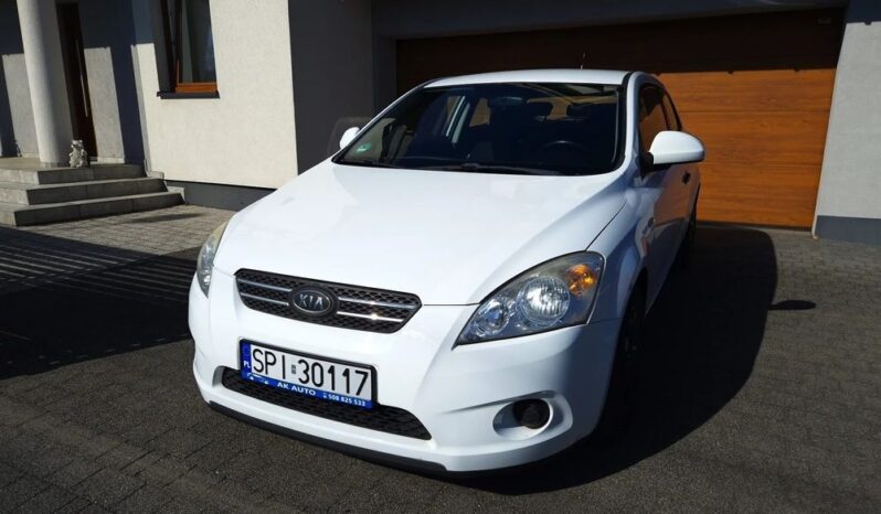 Kia ProCeed 1.6 CVVT LX full