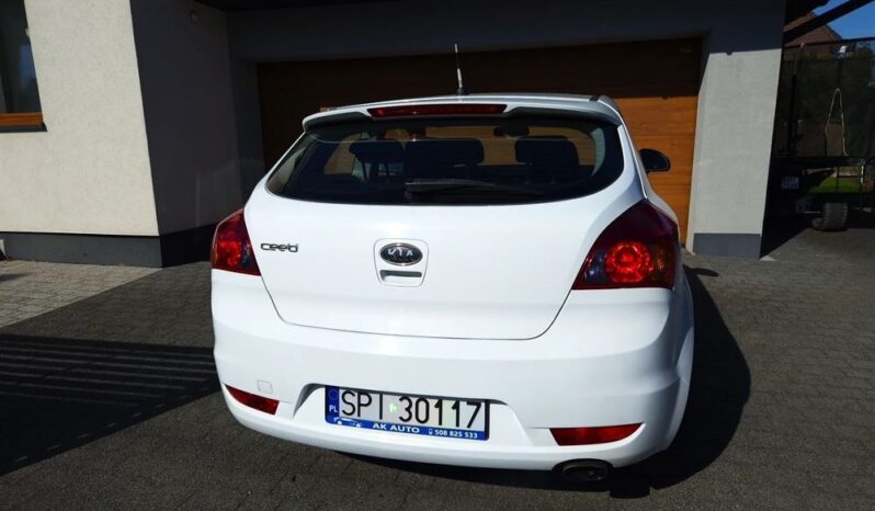 Kia ProCeed 1.6 CVVT LX full