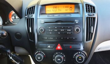 Kia ProCeed 1.6 CVVT LX full