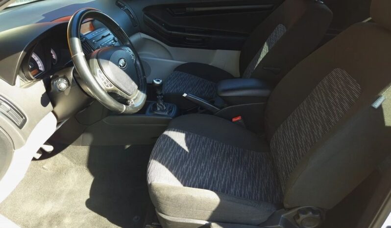 Kia ProCeed 1.6 CVVT LX full