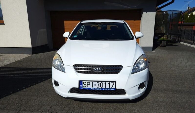 Kia ProCeed 1.6 CVVT LX full