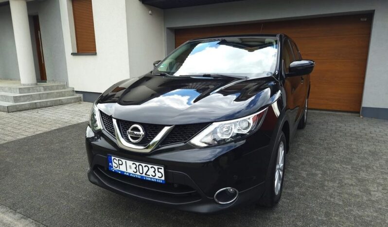 Nissan Qashqai full
