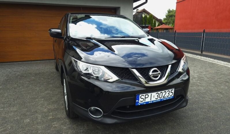 Nissan Qashqai full
