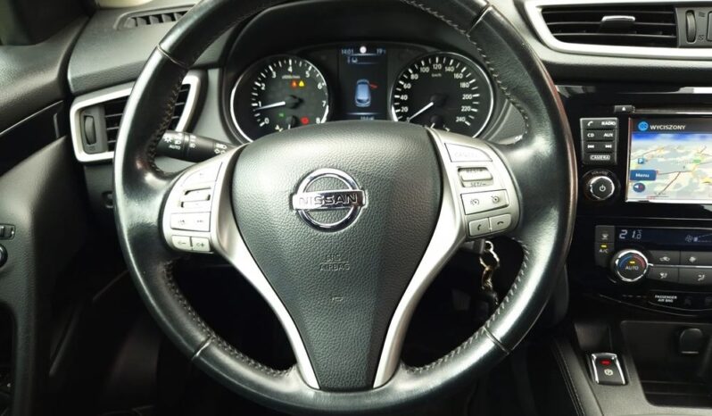 Nissan Qashqai full