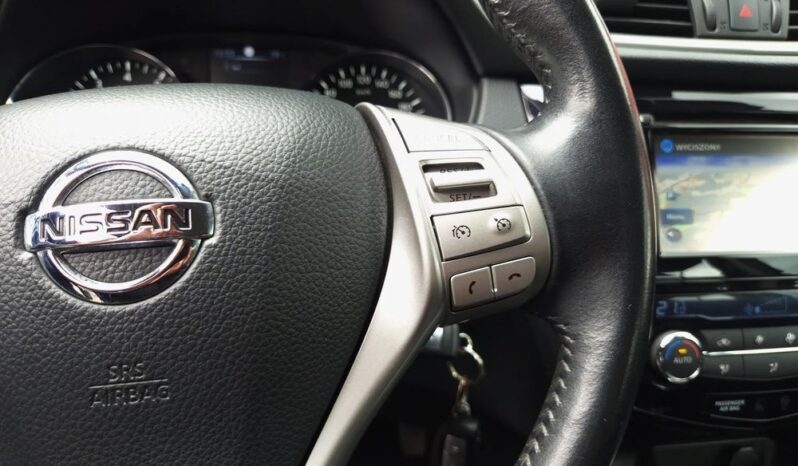 Nissan Qashqai full