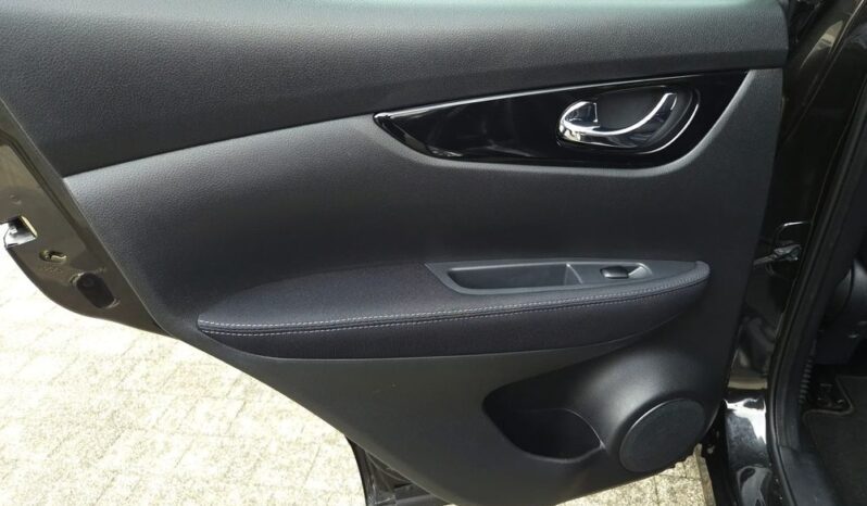 Nissan Qashqai full