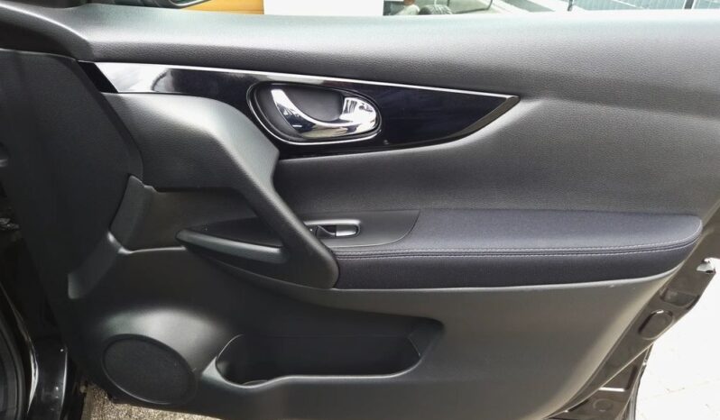 Nissan Qashqai full