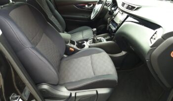 Nissan Qashqai full