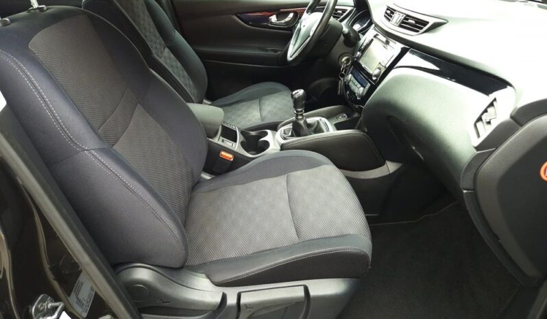 Nissan Qashqai full