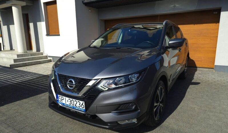 Nissan Qashqai full