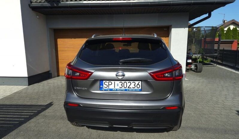 Nissan Qashqai full