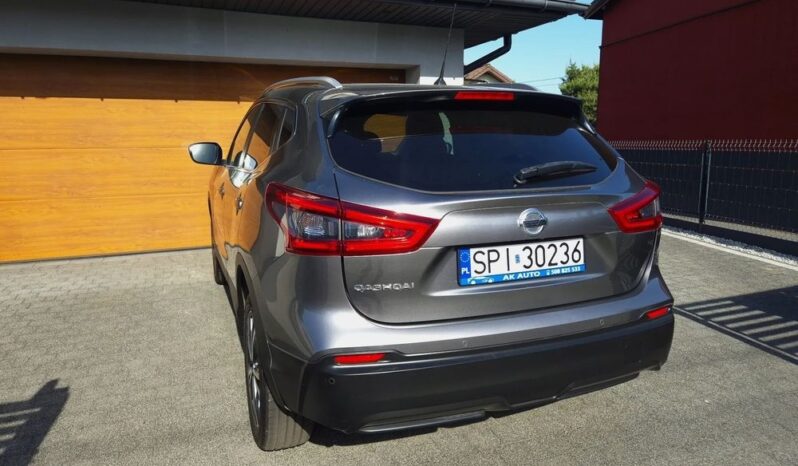 Nissan Qashqai full