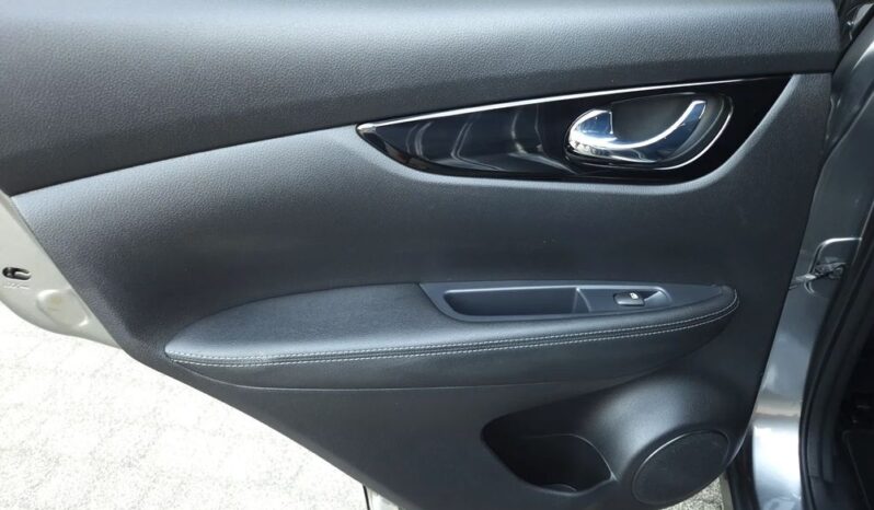Nissan Qashqai full