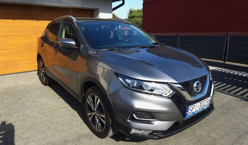 Nissan Qashqai full