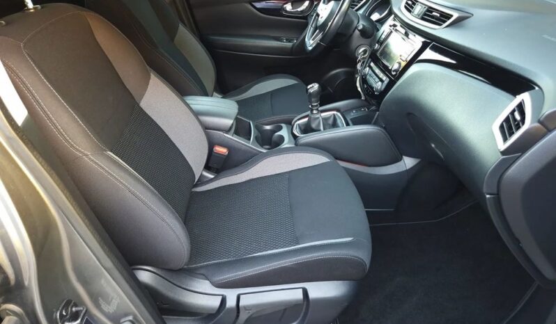 Nissan Qashqai full