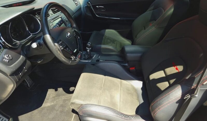 Kia ProCeed 1.6 T-GDI GT-Track full