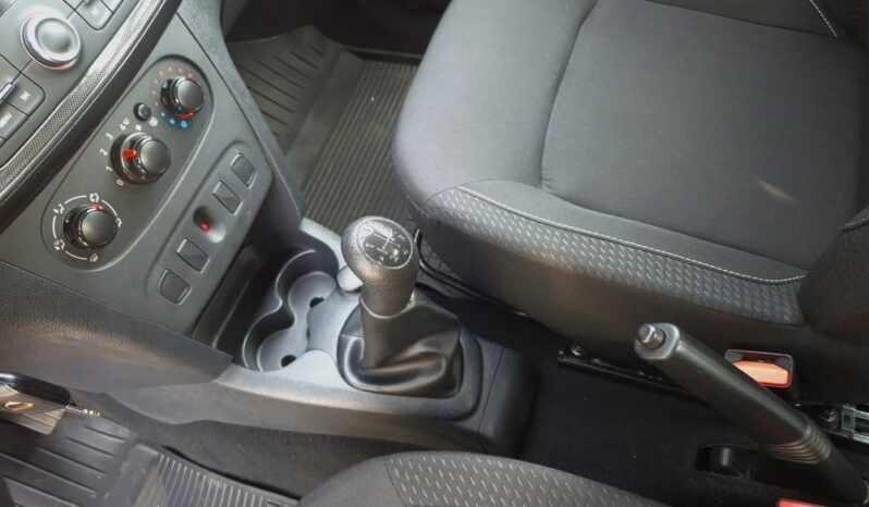 Dacia Sandero SCe 75 Essential full