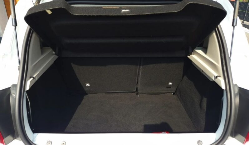 Dacia Sandero SCe 75 Essential full