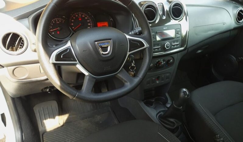 Dacia Sandero SCe 75 Essential full
