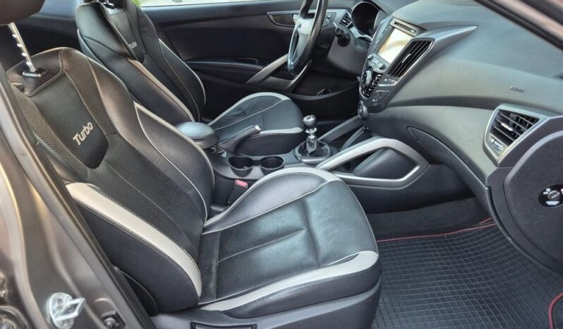 Hyundai Veloster full