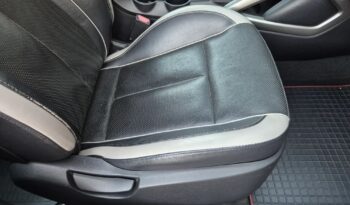 Hyundai Veloster full