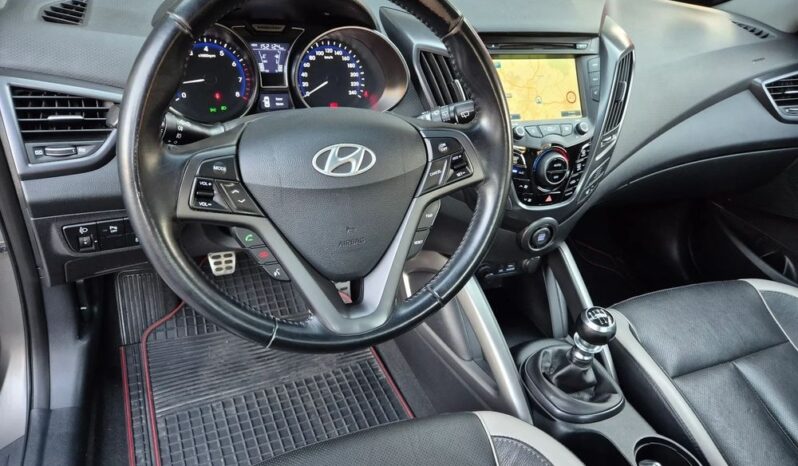 Hyundai Veloster full