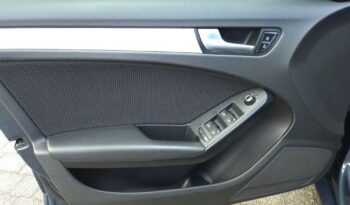 Audi A4 Avant full