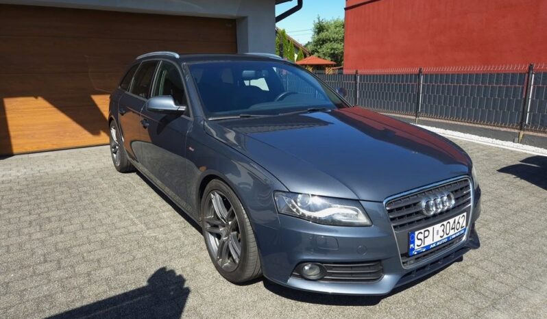 Audi A4 Avant full