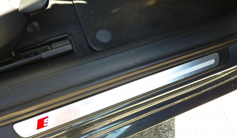 Audi A4 Avant full