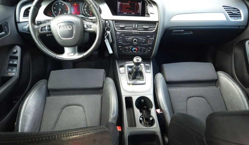 Audi A4 Avant full