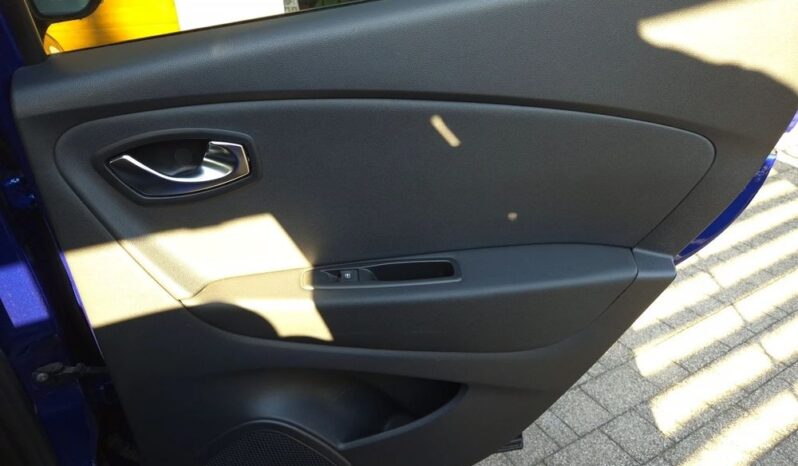 Renault Captur 1.3 TCe Intens full