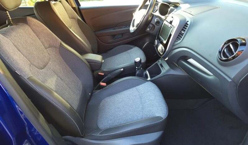 Renault Captur 1.3 TCe Intens full