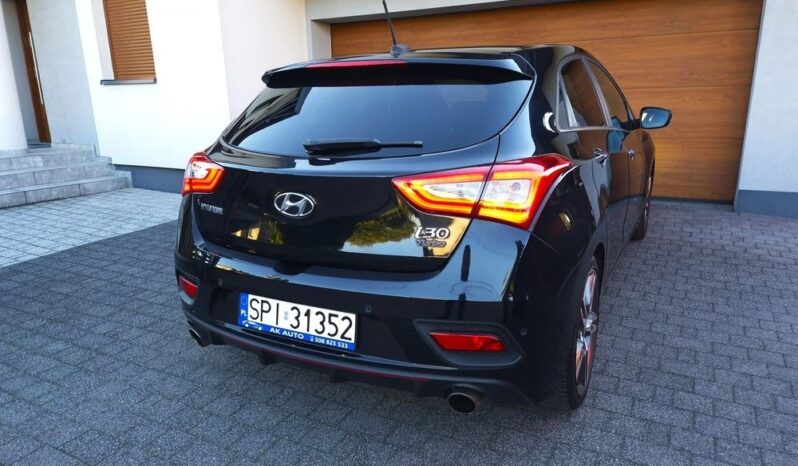 Hyundai i30 1.6 T GDI Turbo full