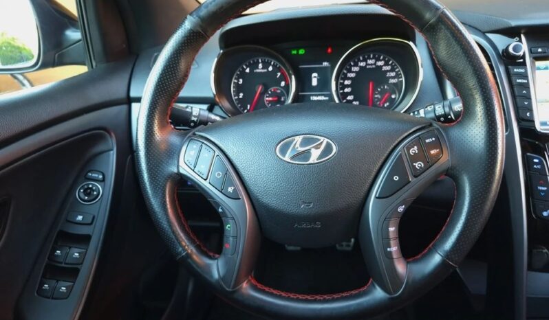 Hyundai i30 1.6 T GDI Turbo full
